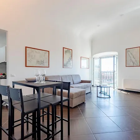 Sea View Next To Acquarium - Happy Apartment *